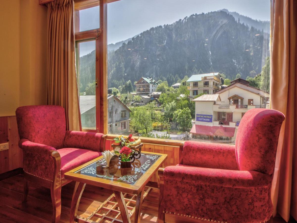 Отель Swastik Grand Manali Экстерьер фото